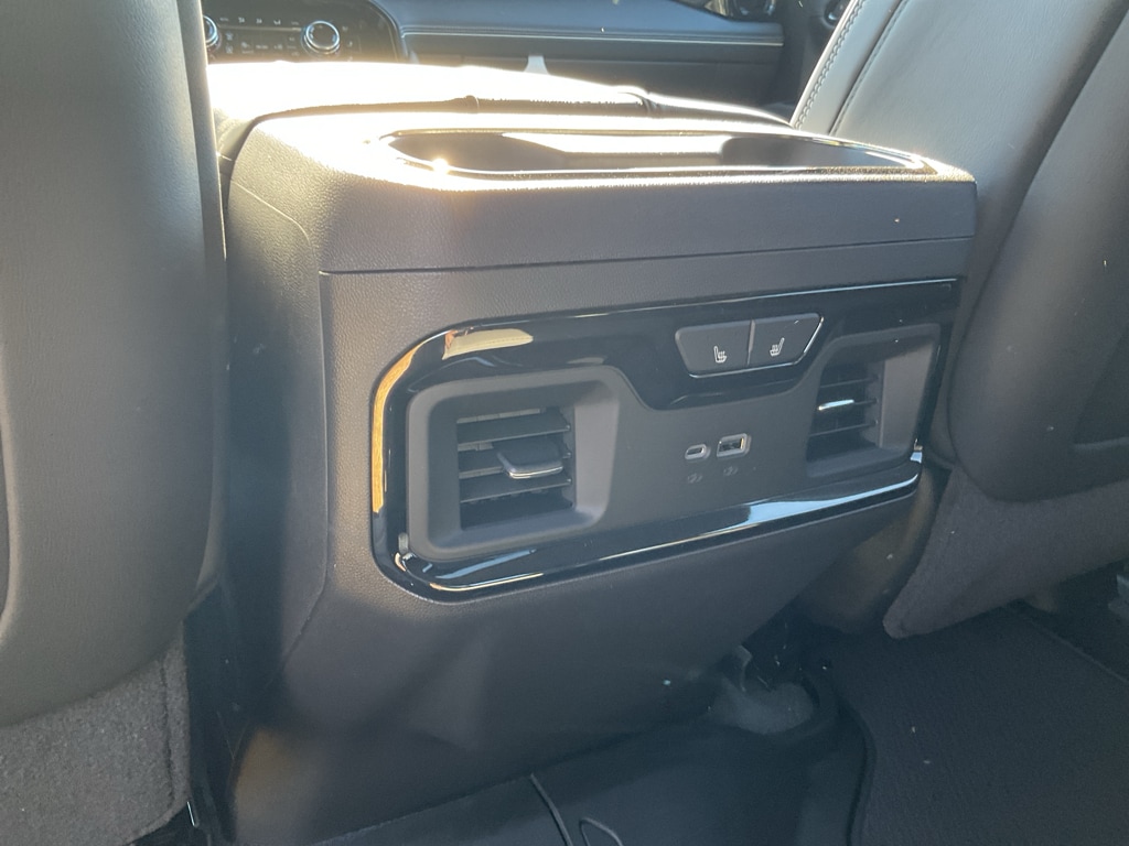2026 GMC Sierra 1500 AT4X - Photo 11