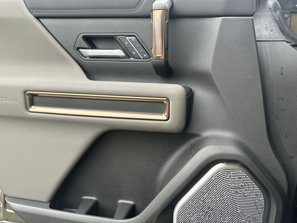 2025 GMC HUMMER EV 3X - Photo 27