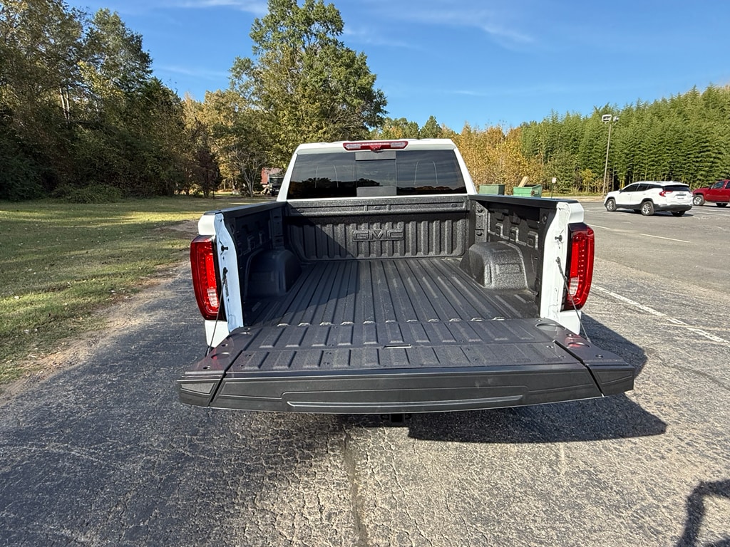 2026 GMC Sierra 1500 AT4X - Photo 23