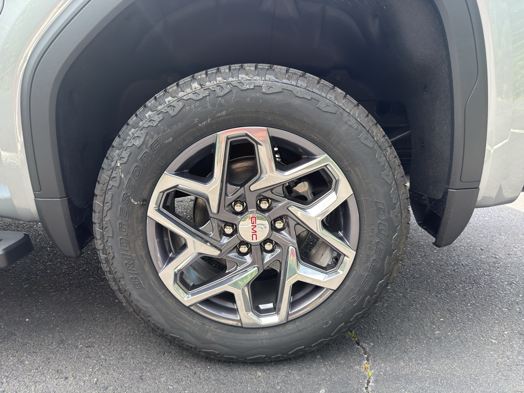 2026 GMC Sierra 1500 SLT - Photo 24