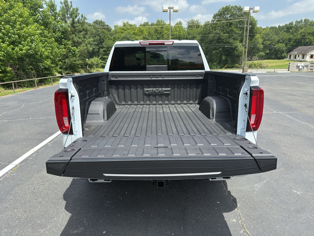 2026 GMC Sierra 1500 SLT - Photo 20
