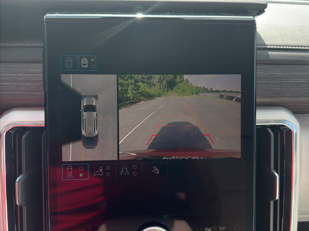 2026 GMC Acadia Denali - Photo 12