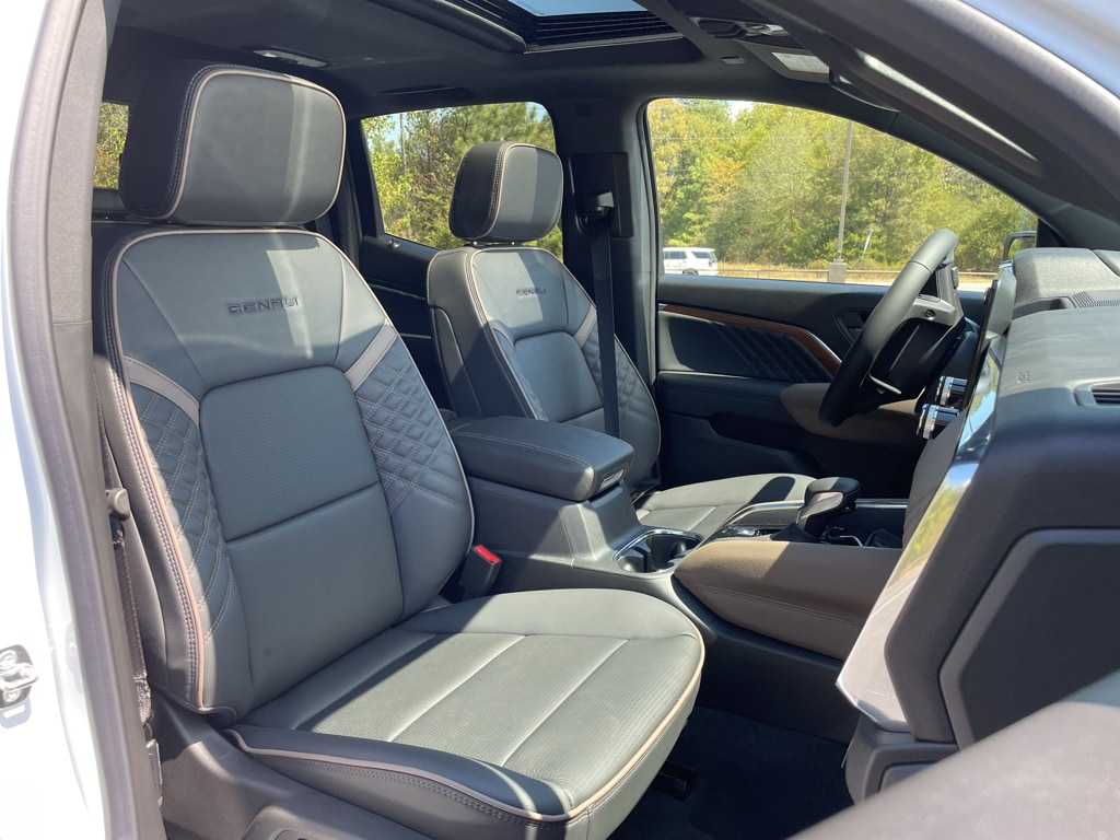 2026 GMC Canyon Denali - Photo 17