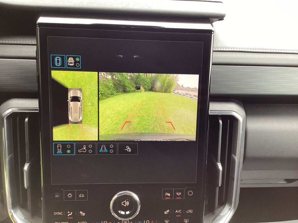 2026 GMC Acadia Elevation - Photo 12