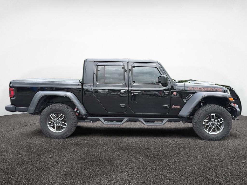 Used 2024 Jeep Gladiator Mojave with VIN 1C6JJTEG5RL121053 for sale in Little Rock