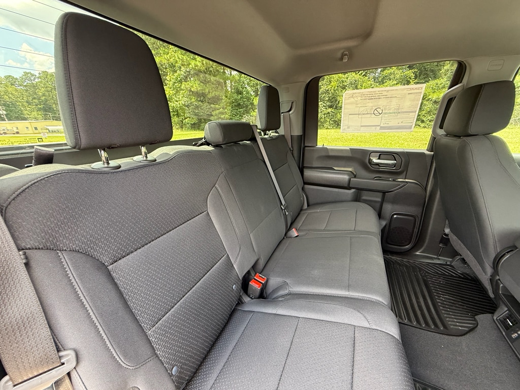 2025 GMC Sierra 2500HD Pro - Photo 27