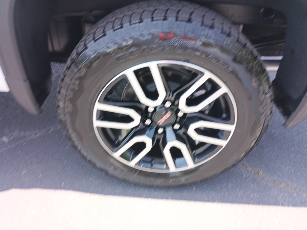 2026 GMC Sierra 1500 AT4 - Photo 23