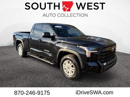 2024 Toyota Tundra 4WD SR5