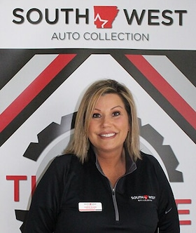 Staff member Candie Roark from ID_6ab4d1