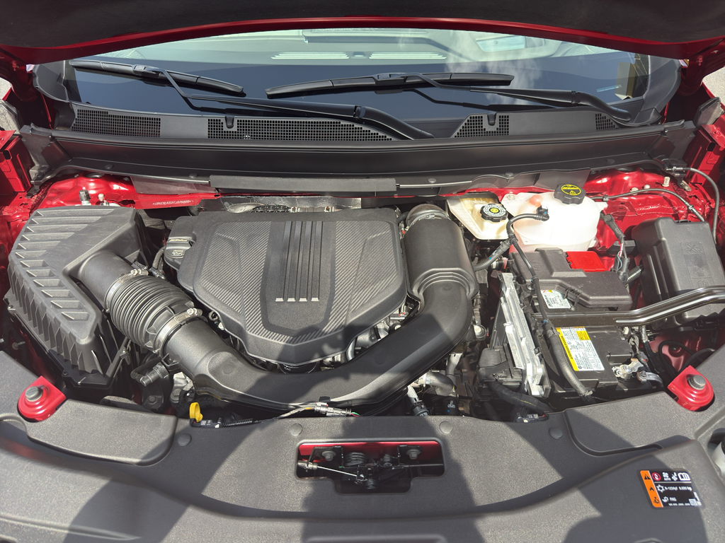 2026 GMC Acadia Denali - Photo 28