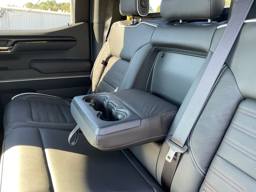 2026 GMC Sierra 1500 AT4X - Photo 13