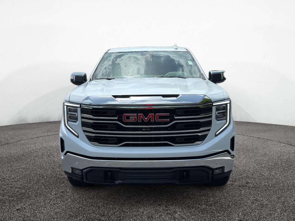2026 GMC Sierra 1500 SLT - Photo 8