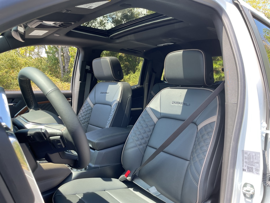 2026 GMC Canyon Denali - Photo 16