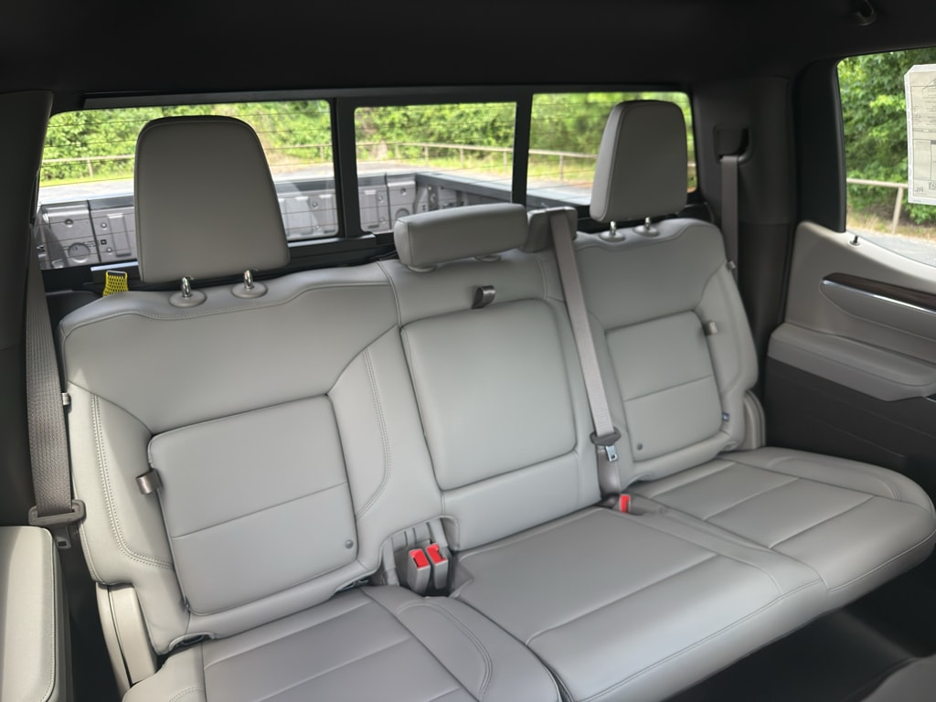 2026 GMC Sierra 1500 SLT - Photo 19
