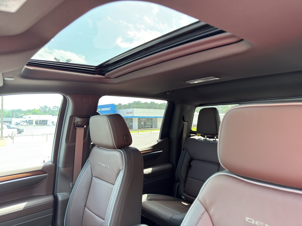 2026 GMC Sierra 1500 Denali - Photo 17