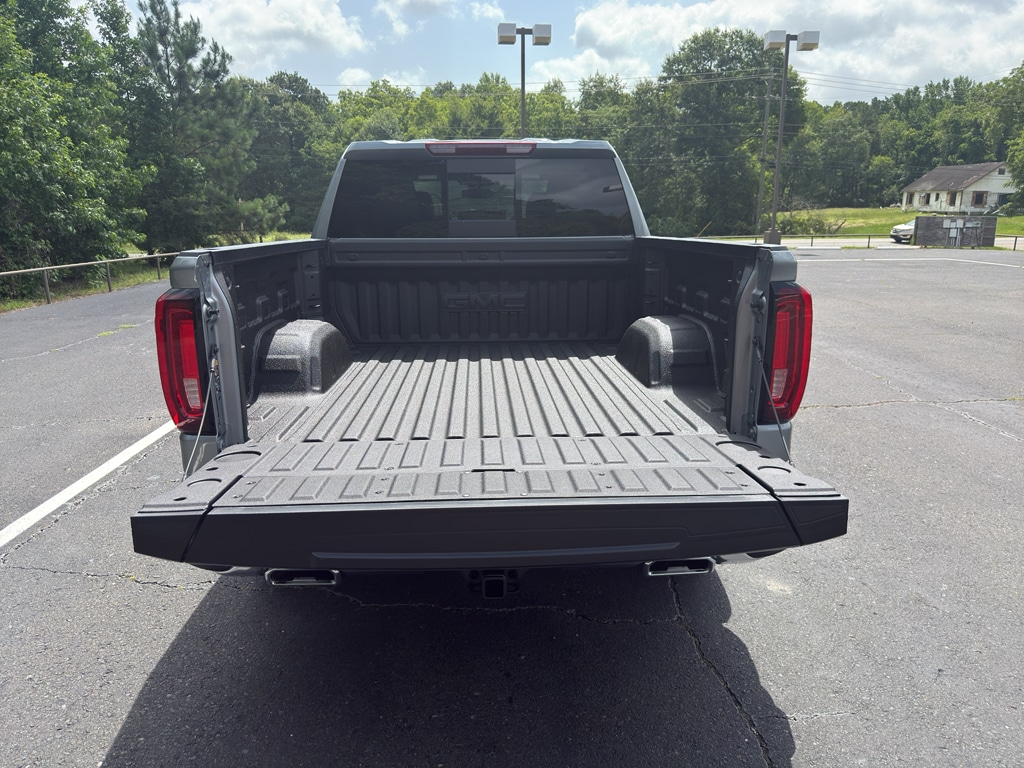 2026 GMC Sierra 1500 SLT - Photo 21