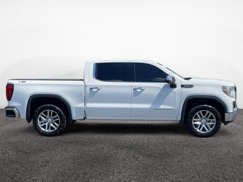 Used 2021 GMC Sierra 1500 SLT with VIN 3GTU9DED3MG365624 for sale in Little Rock
