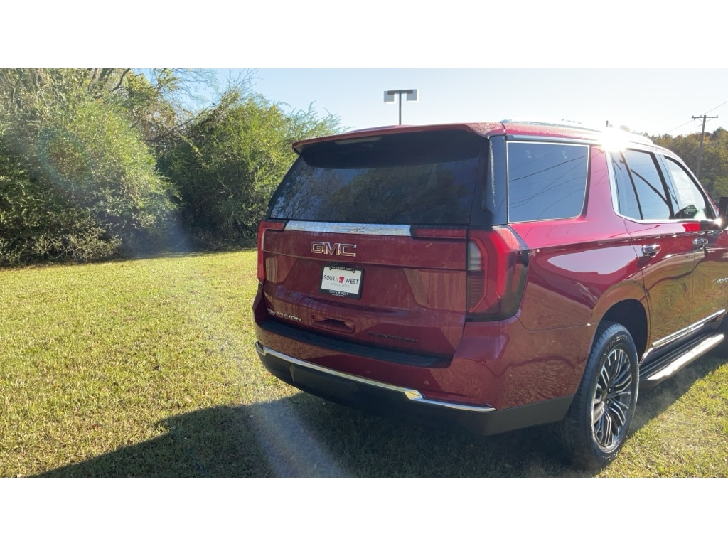 New 2026 GMC Yukon Elevation SUV