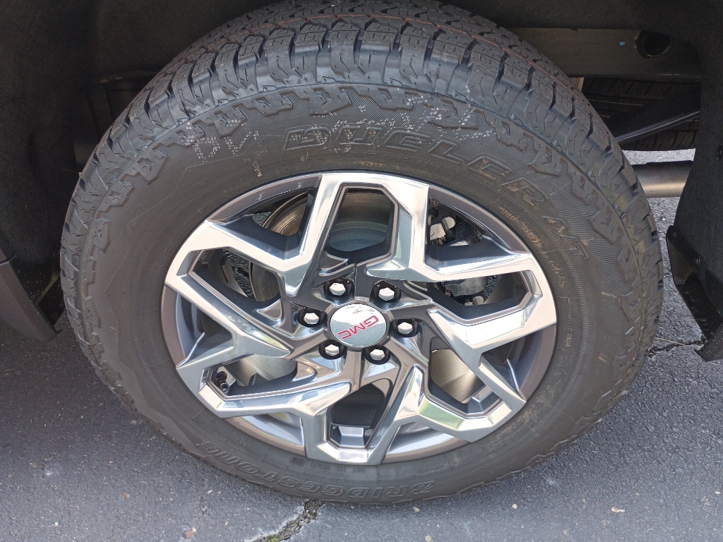 2026 GMC Sierra 1500 SLT - Photo 21