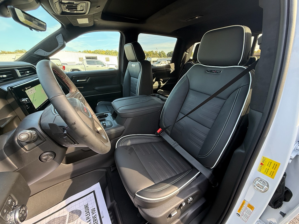 2026 GMC Sierra 1500 AT4X - Photo 19