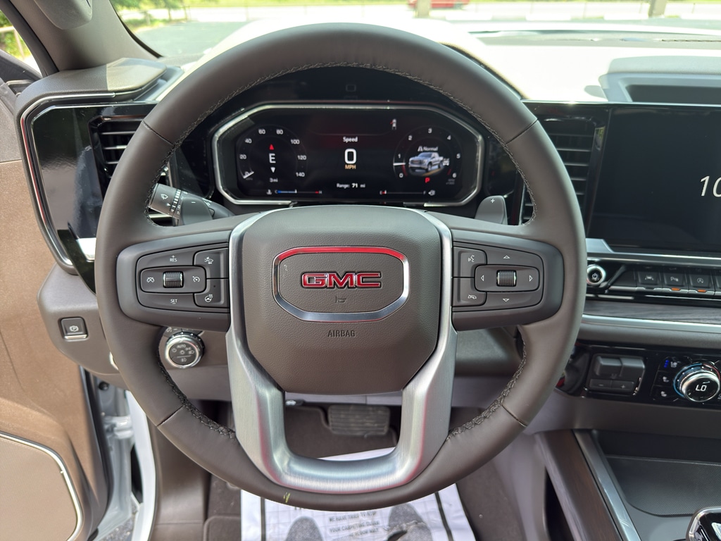 2026 GMC Sierra 1500 SLT - Photo 13
