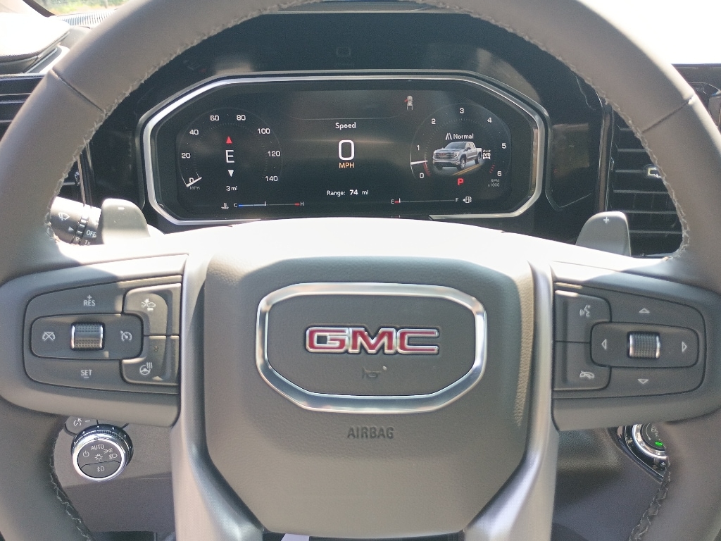 2026 GMC Sierra 1500 SLT - Photo 9