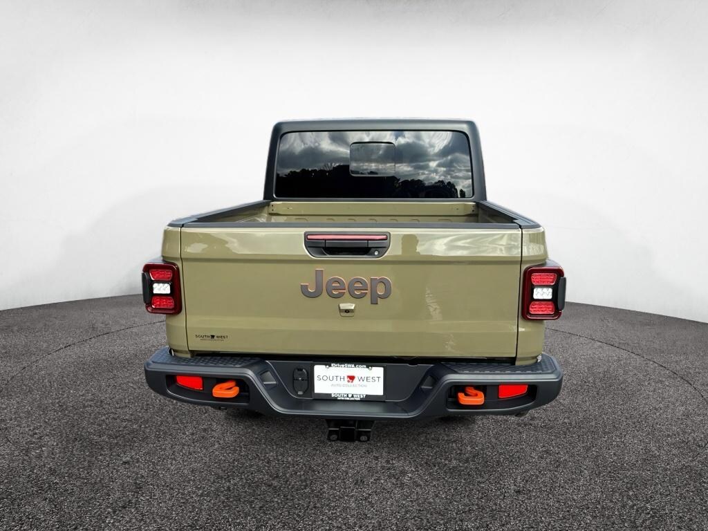 New 2026 Jeep Gladiator Mojave Crew Cab
