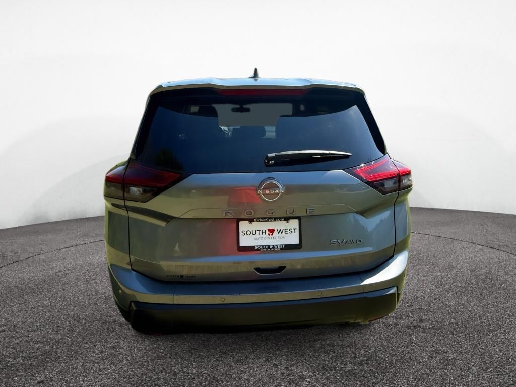 Used 2024 Nissan Rogue SV SUV