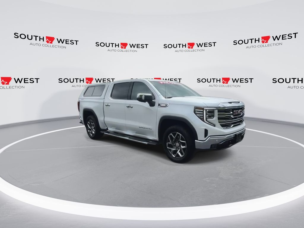 Used 2022 GMC Sierra 1500 SLT with VIN 3GTUUDET0NG657383 for sale in Little Rock