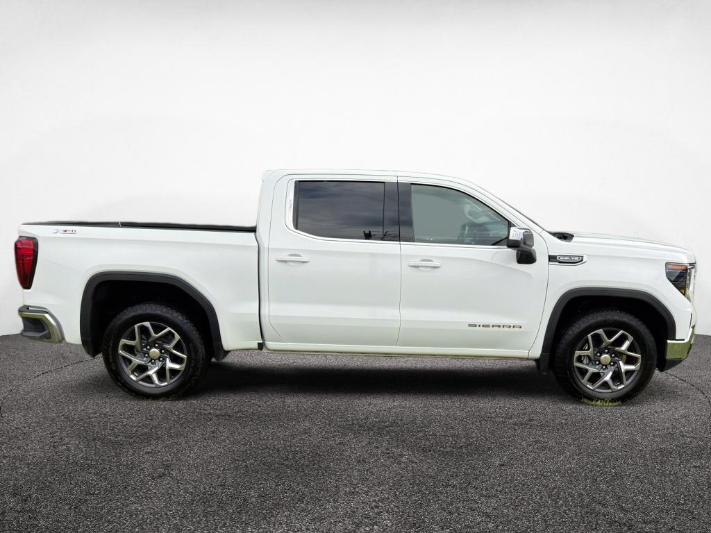 Used 2025 GMC Sierra 1500 SLE with VIN 1GTUUBED2SZ150591 for sale in Little Rock