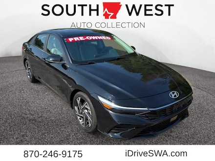 2024 Hyundai Elantra Limited Sedan