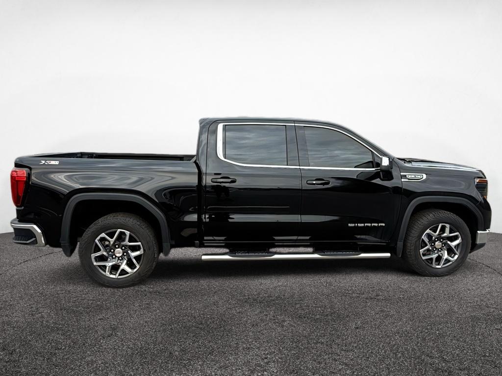 Used 2024 GMC Sierra 1500 SLE with VIN 3GTUUBED1RG365471 for sale in Little Rock