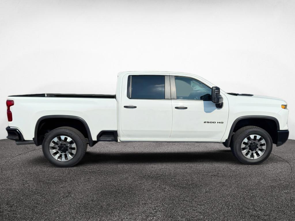Used 2024 Chevrolet Silverado 2500HD Custom with VIN 2GC4YMEYXR1102990 for sale in Little Rock