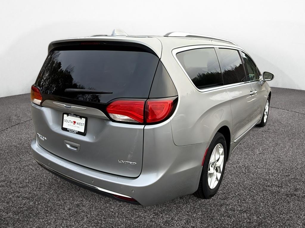 Used 2020 Chrysler Pacifica Limited Passenger Van
