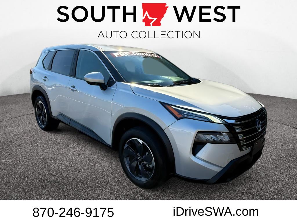 2024 Nissan Rogue SV's photo