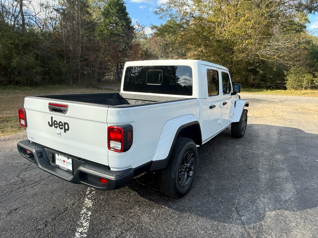 New 2026 Jeep Gladiator Sport S Crew Cab
