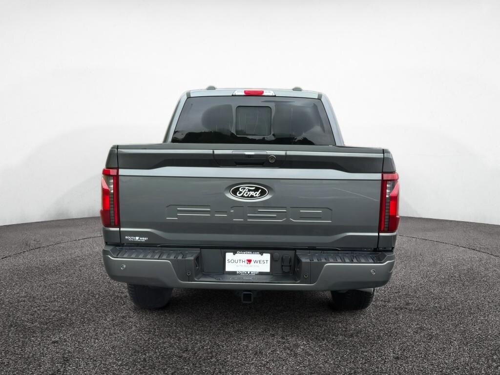 New 2025 Ford F-150 XLT Crew Cab