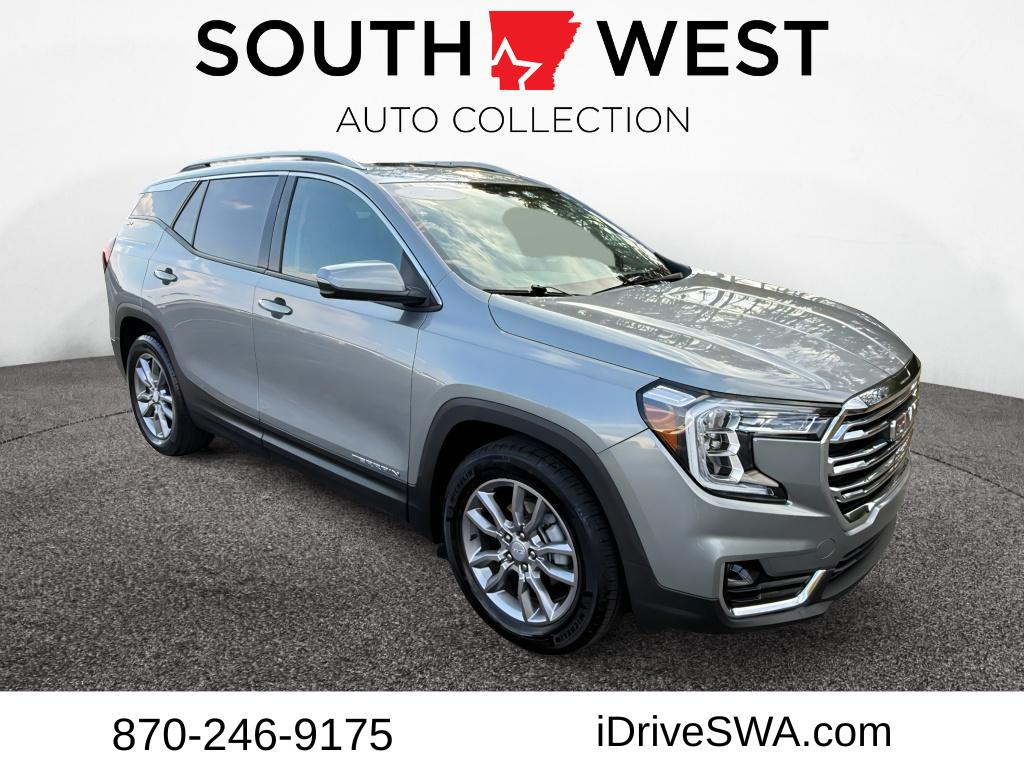 2023 GMC Terrain SLT's photo