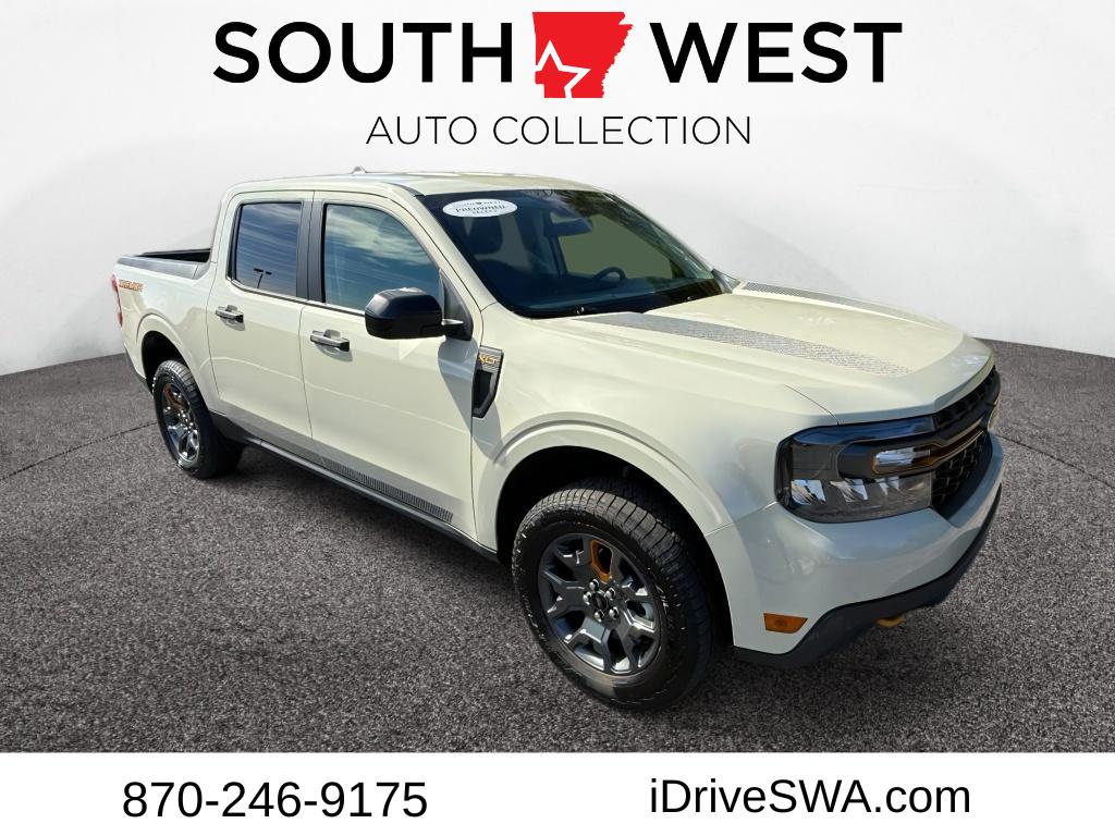 2024 Ford Maverick XLT's photo