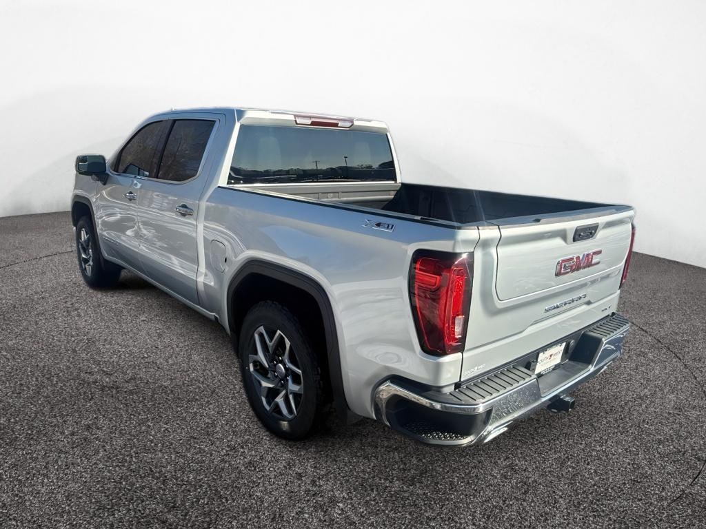 Used 2022 GMC Sierra SLT Crew Cab
