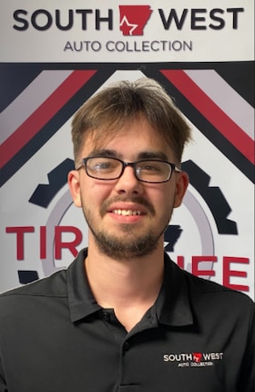 Staff member Gavin Pratt from 32ef0433082f