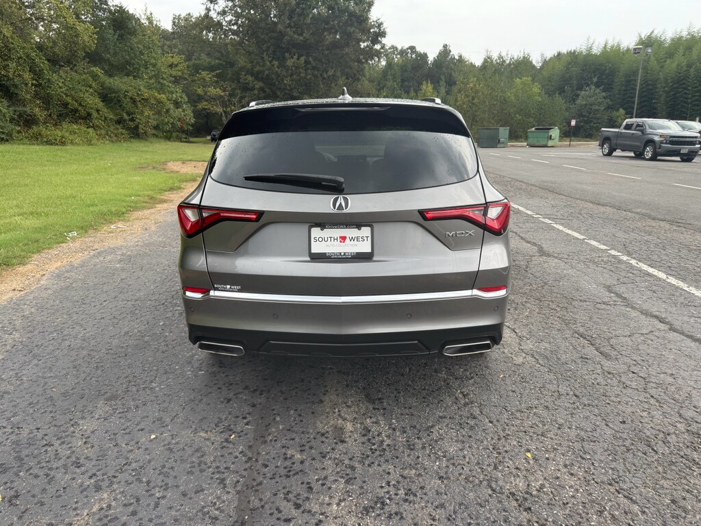 2022 Acura MDX Technology photo 4