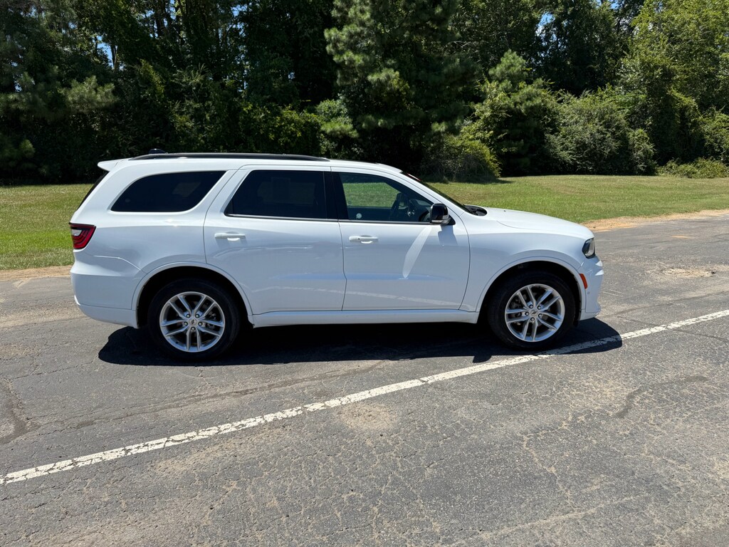 2023 Dodge Durango GT Premium photo 2