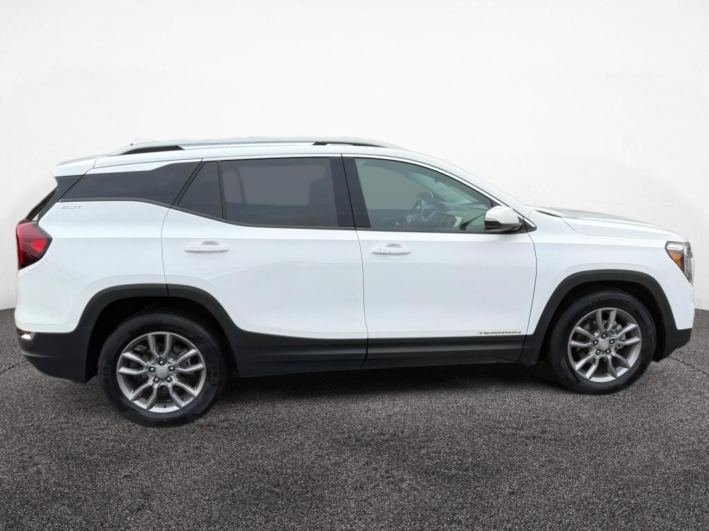 Used 2022 GMC Terrain SLT Sport Utility