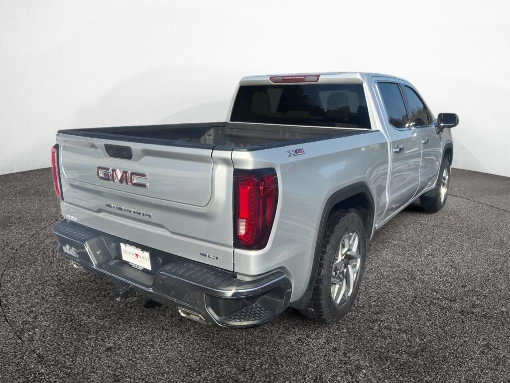Used 2022 GMC Sierra SLT Crew Cab