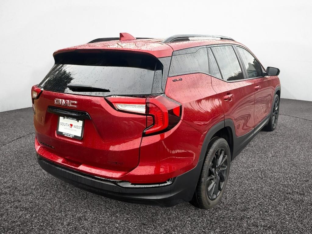 Used 2024 GMC Terrain SLE Sport Utility
