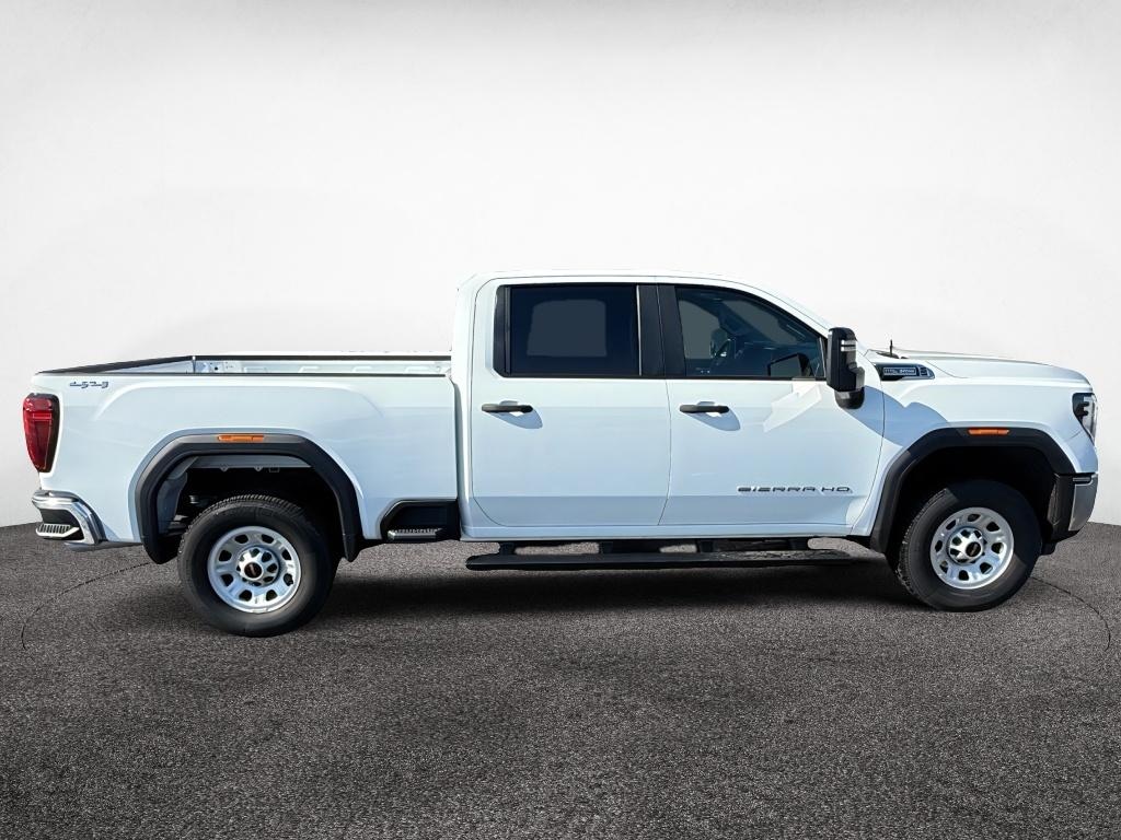 Used 2024 GMC Sierra Pro Crew Cab