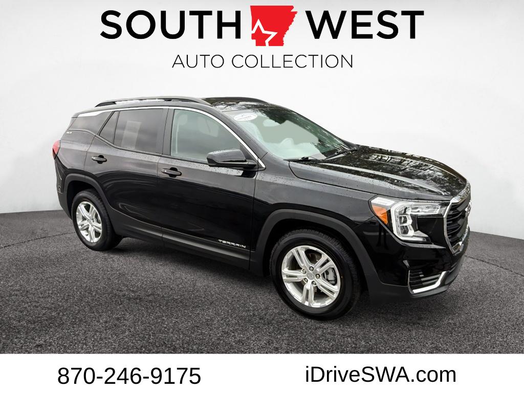 2024 GMC Terrain SLE's photo