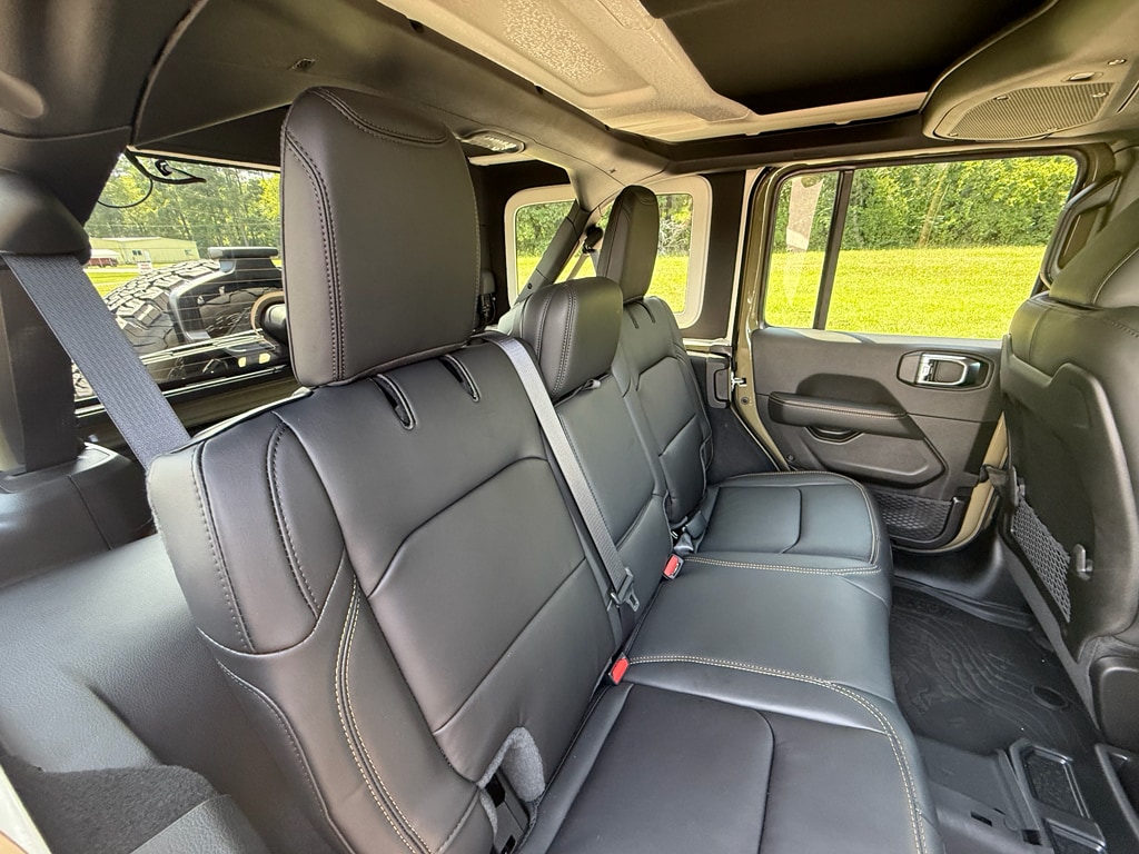 2025 Jeep Wrangler 4-Door Rubicon 392 Final Edition - Photo 21