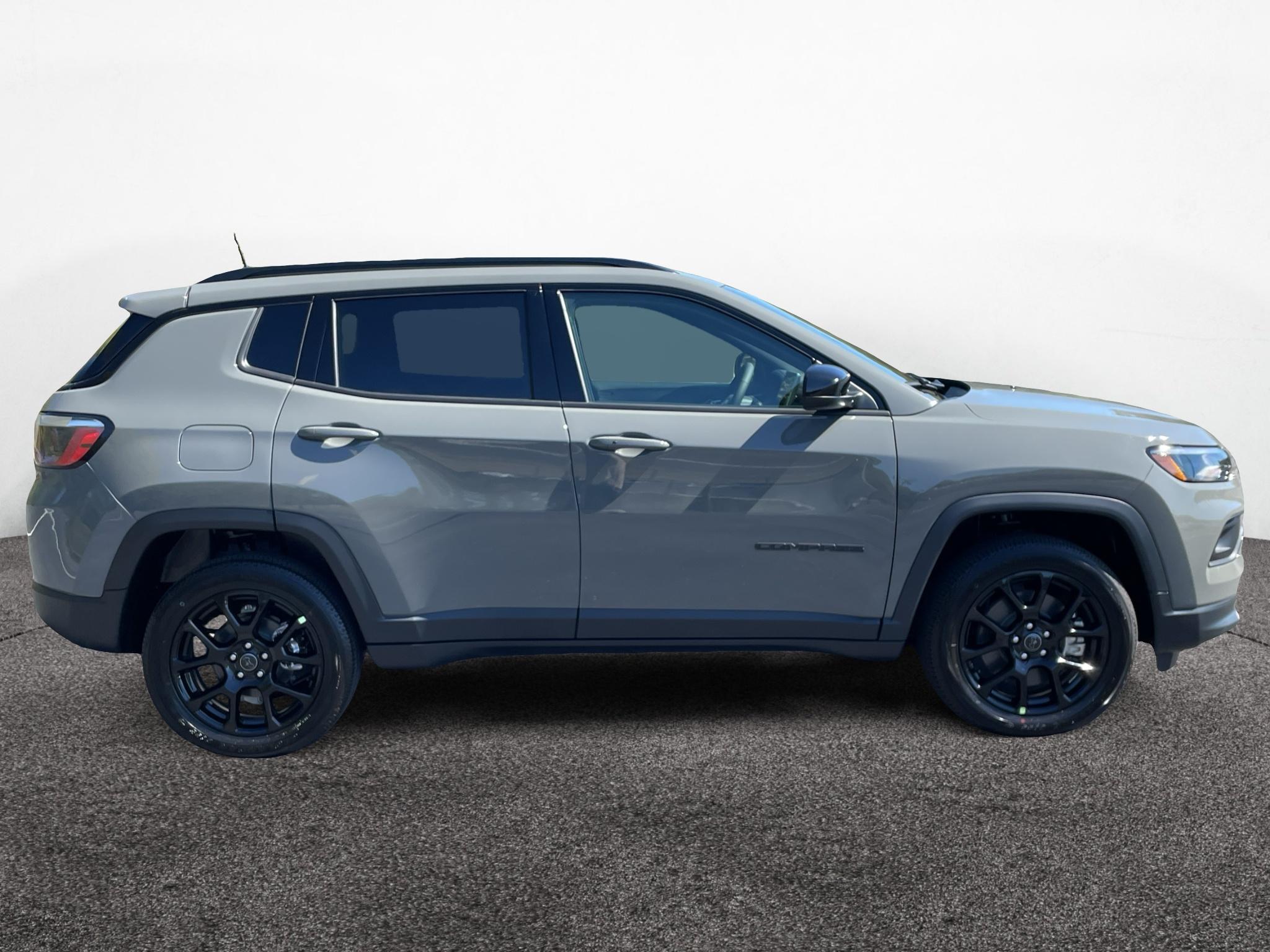 New 2027 Jeep Compass LATITUDE ALTITUDE 4X4 Sport Utility